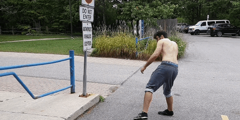 Thief Return Stolen Phone Because He Doesn't Know How To Use It.